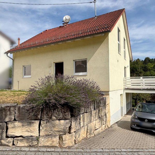 Einfamilienhaus in Mühlacker-Enzberg (S/7017): Wohntraum für die ganze Familie – oder Kapitalanlage!