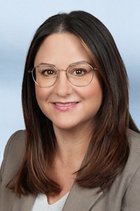 Melanie Storino, Assistentin der Abteilungsdirektorin
